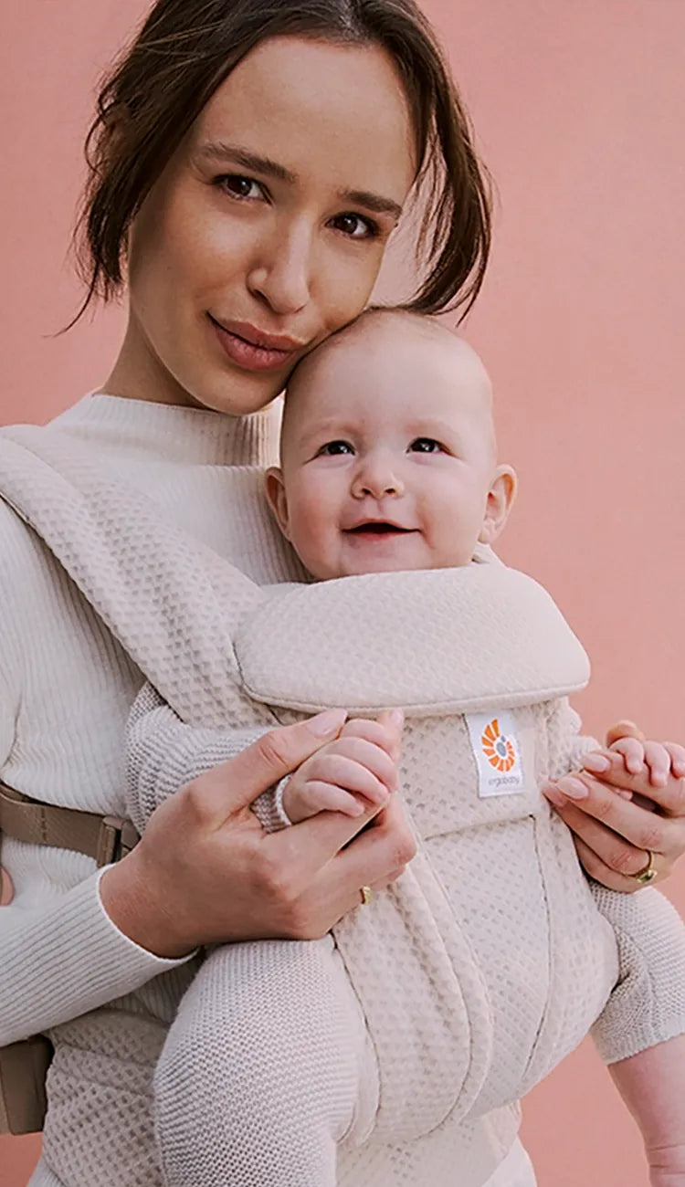 Ergobaby - エルゴベビー公式 | 抱っこひも・授乳クッション – エルゴ Ergobaby - エルゴベビー公式 | 抱っこひも・授乳クッション – エルゴ